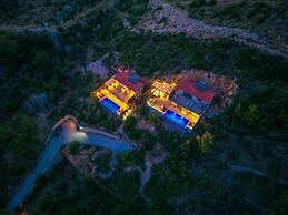 Villa Elvin in Slamlar K y