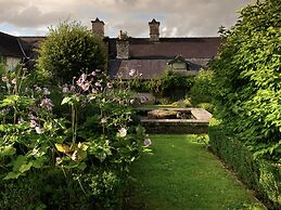 West Cottage
