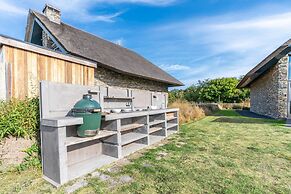 Attractive and Modern 6-person Holiday Villa