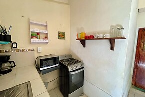 Cozy Apartment w Kitchen Downtown