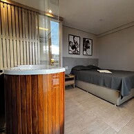 Refúgio Exclusivo Duplex com Ofurô