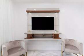 Spacious 3BR Luxe Escape near NYC