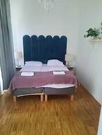 Value 2BR Apt Central City Location
