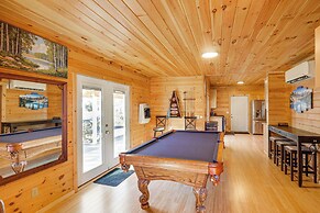 Hike, Ski & Explore: Patten Home w/ Pool Table!