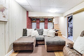 3 Mi to South Park: Quiet Pittsburgh Area Getaway