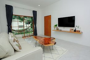 Rock & Lune Boutique Villas
