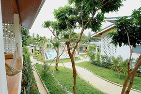Rock & Lune Boutique Villas