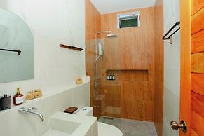 Rock & Lune Boutique Villas