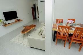 Rock & Lune Boutique Villas