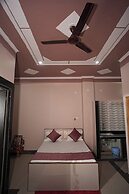 Nidhipataye Homestay