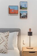Beautiful 2-storey Unit With Balcony Near Smith St