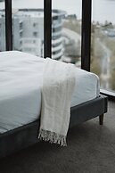 Panoramic Lake View 2-bed With Pool,