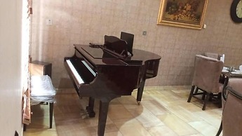 Reina Villa Hotel