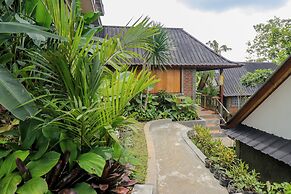 Mina Baturiti Hotel & Resto