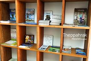 Theppahrak Hostel Khaolak