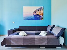 Blue Sky Sorrento apartment