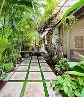 Siboney House by evaddo