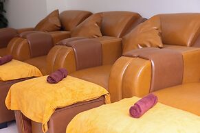 Hong Chuc Hotel