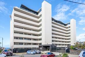 Bright Tamarama 2-bed With Balcony Water View