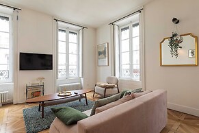 Luminous Apartment 2br/4p - Bellecour/place Ampere