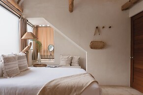 Casa Chukum 4BR by Aldea Canzul