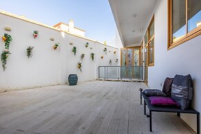 Carmona Hideaway With Spectacular Views