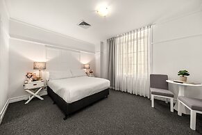 Studio Stay in Brisbane CBD Hotel Building