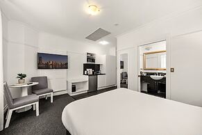 Studio Stay in Brisbane CBD Hotel Building