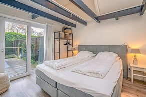 Charming Holiday Home for 2 People