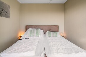 2 Person Apartment With Island View