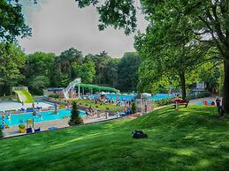 Cozy Treehouse Retreat in Overijssel