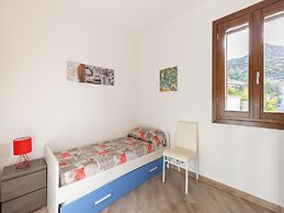 Air-conditioned Apartment With Private Parking