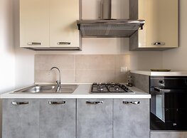 Air-conditioned Apartment With Private Parking