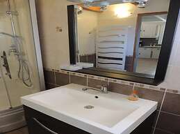 Authentic Holiday Home With Charm