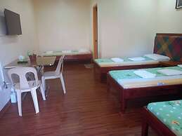 Room-camiguin Lanzones Resort -quadruple