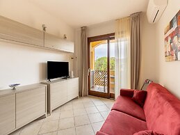 Apartment With air Conditioning and sea Views