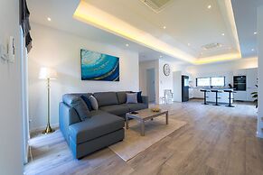 New Modern 3 Bedroom Villa MB35