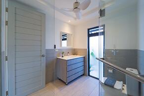 New Modern 3 Bedroom Villa MB35