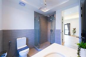 New Modern 3 Bedroom Villa MB35