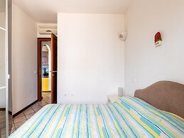 Apt con Giardino, a 300-metre-tall Mare