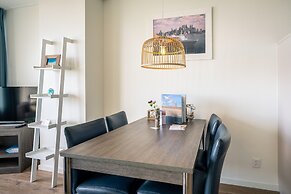 2 Person Apartment With Island View