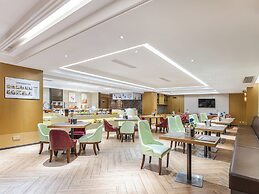 Beihai Yicheng Hotel