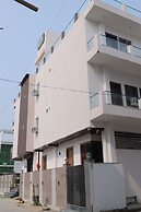 HOTEL CRESTA INN