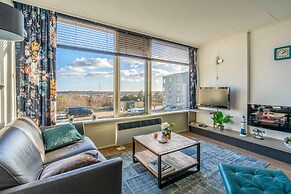 2 Person Apartment With Island View