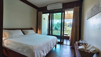 Sang Poy Cottage