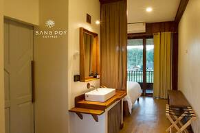 Sang Poy Cottage