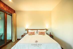 Sang Poy Cottage
