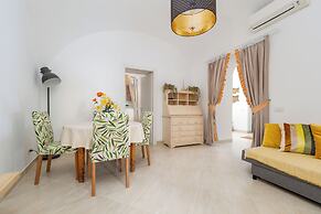 Citrus Garden House