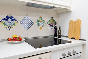 Citrus Garden House