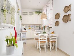 Citrus Garden House